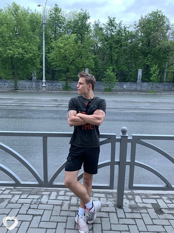Александр, 22, Екатеринбурге — анкета №1680714