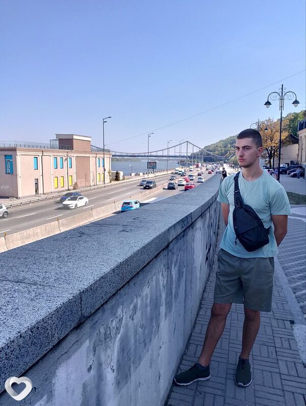 Yaroslav, 22, Черкассах — анкета №1680717