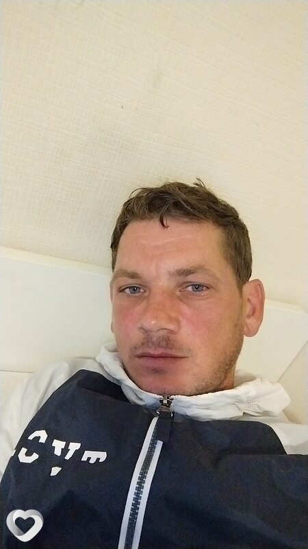 Denis, Милан