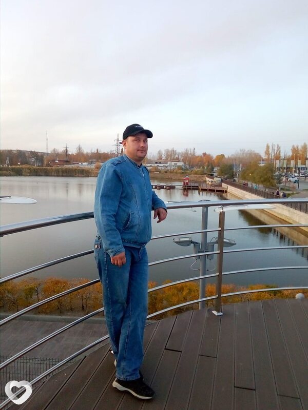 Валера, 42, Аксу — анкета №1681078