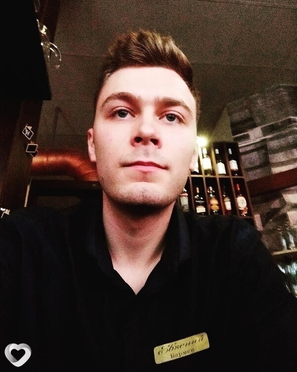 Евгений, 22, Калининграде — анкета №1680988