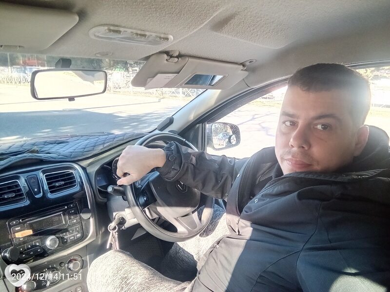Ян, 31, Симферополе — анкета №1681178
