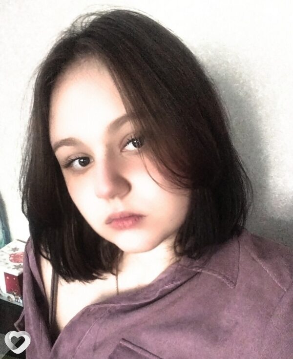 Оля, 20, Москве — анкета №1681183