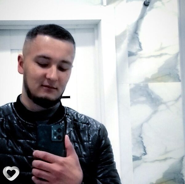 Рашид, 27, Екатеринбурге — анкета №1682036