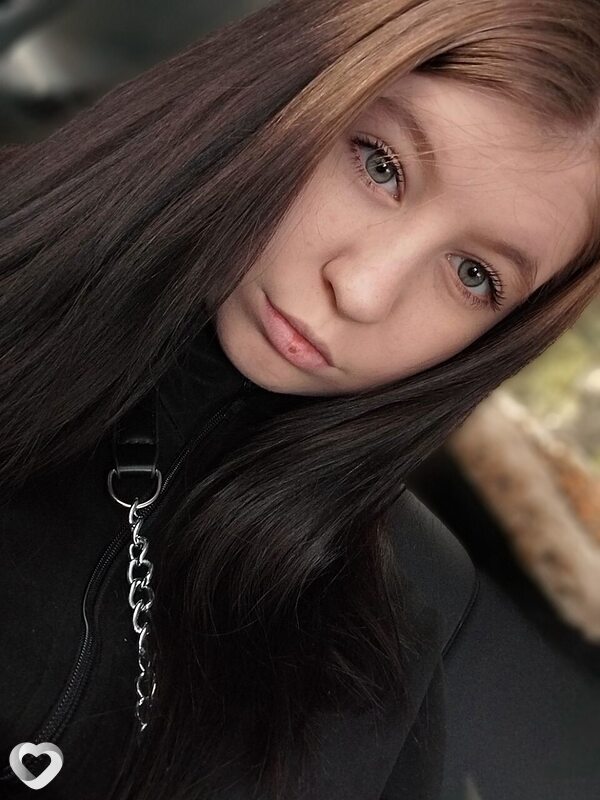 Кристина, 21, Тольятти — анкета №1683030