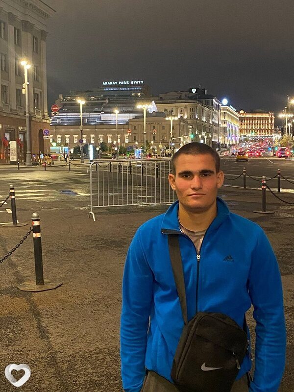 Георгий, 21, Лобне — анкета №1682992