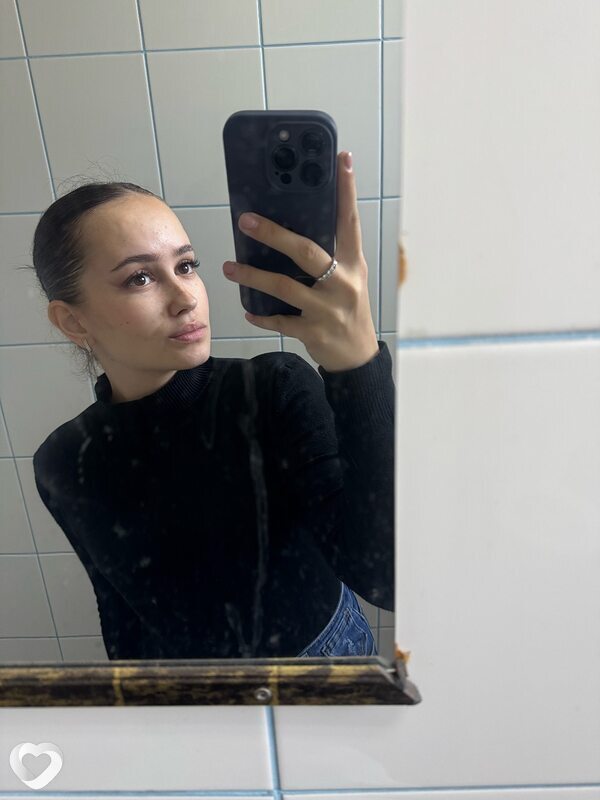 Алина, 20, Москве — анкета №1683540