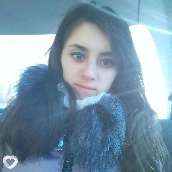 Алина, Единцы