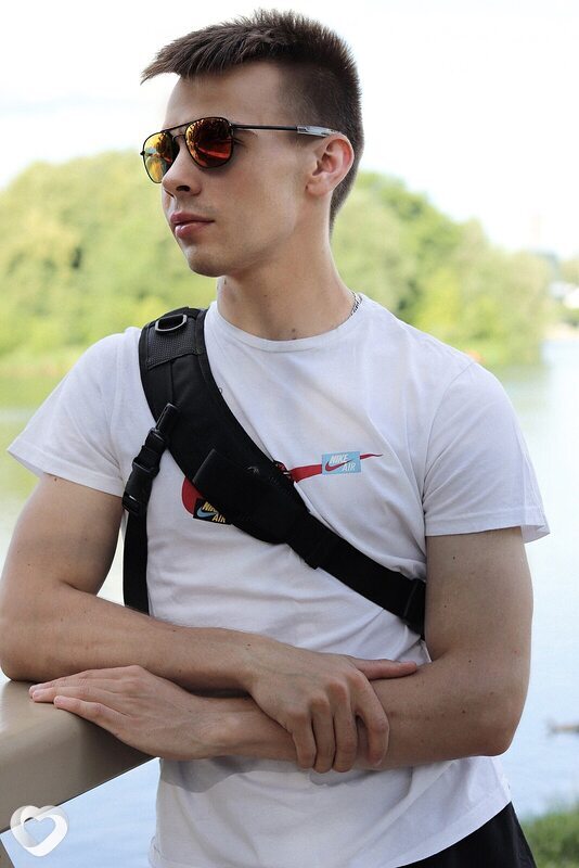 Александр, 28, Москве — анкета №1683471