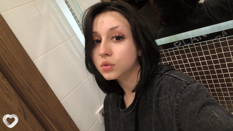 Лина, 20, Санкт-Петербурге — анкета №1683775