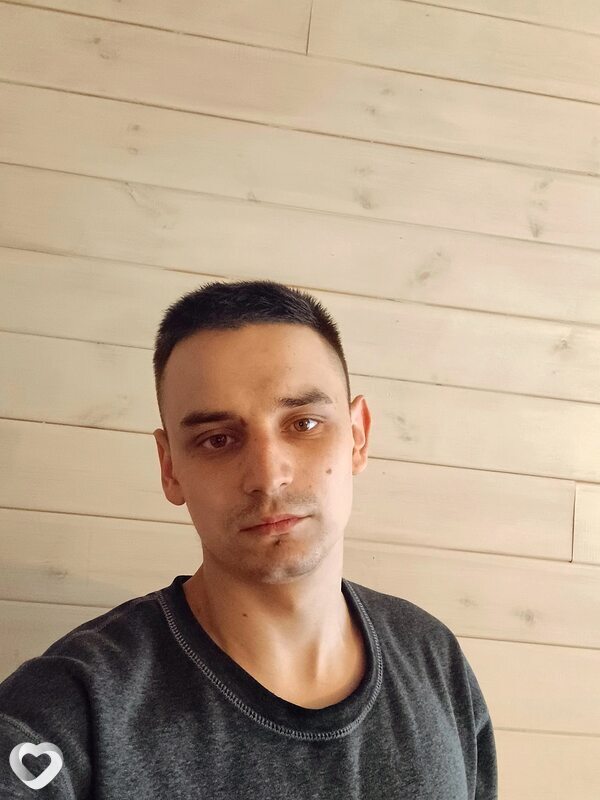 Павел, 28, Артеме — анкета №1683843