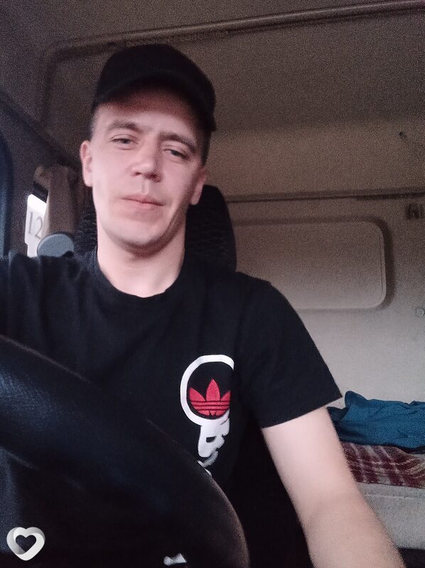 Дмитрий, 31, Новоалтайске — анкета №1683862
