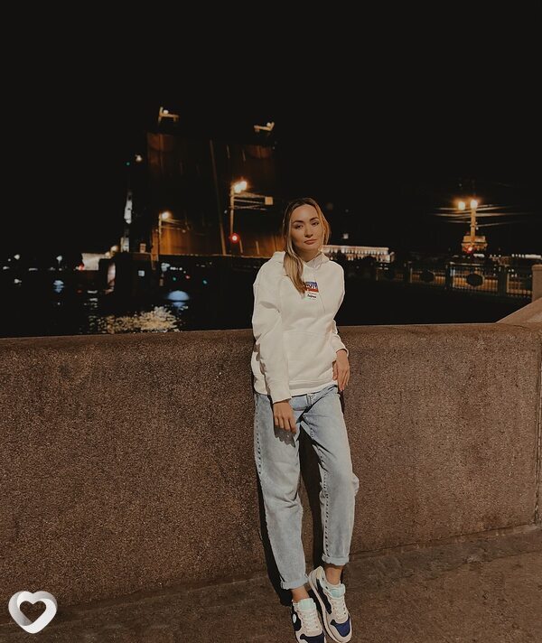 Вика, 27, Москве — анкета №1684944