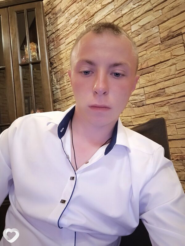 Иван, 22, Брянске — анкета №1684610