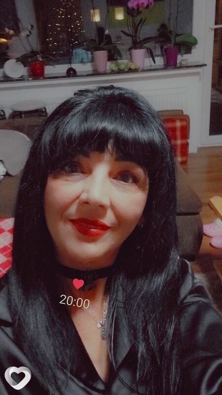 Viktoriia, Хамельн