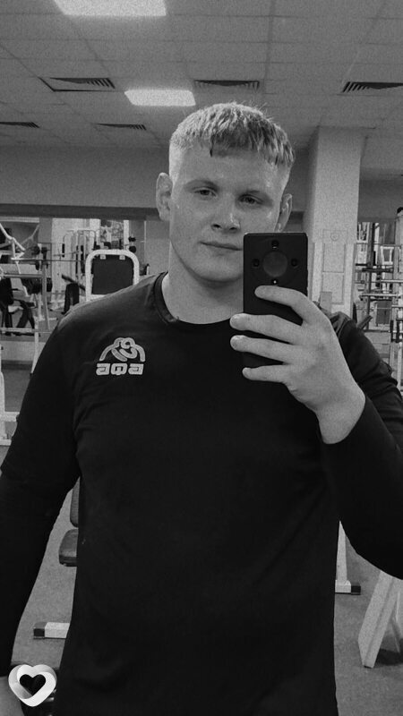 Александр, 21, Минске — анкета №1685286