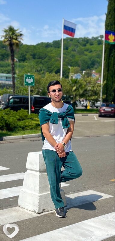 Hayk, 22, Адлер — анкета №1685223