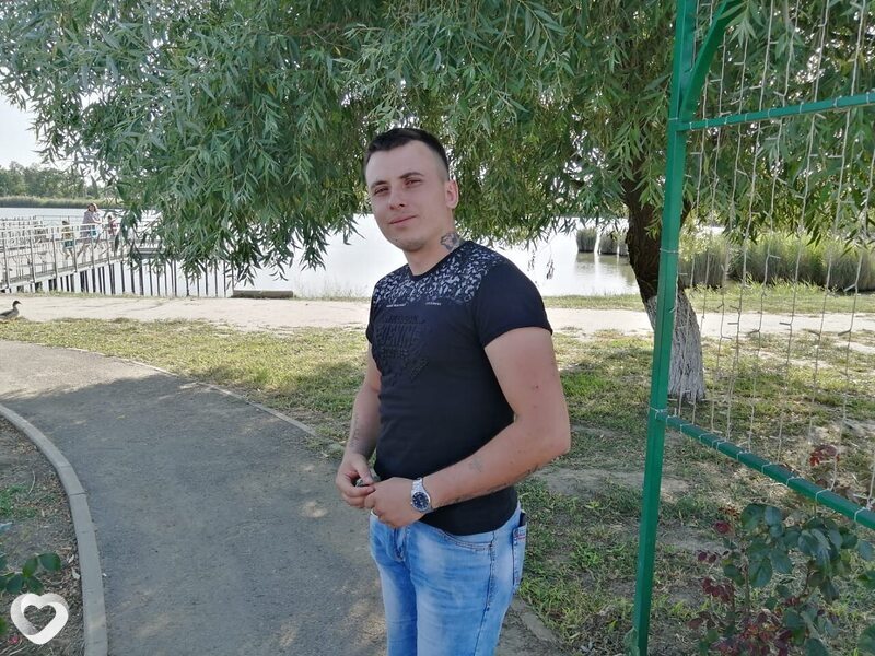 Виталий, 34, Славянске-на-Кубани — анкета №1685238