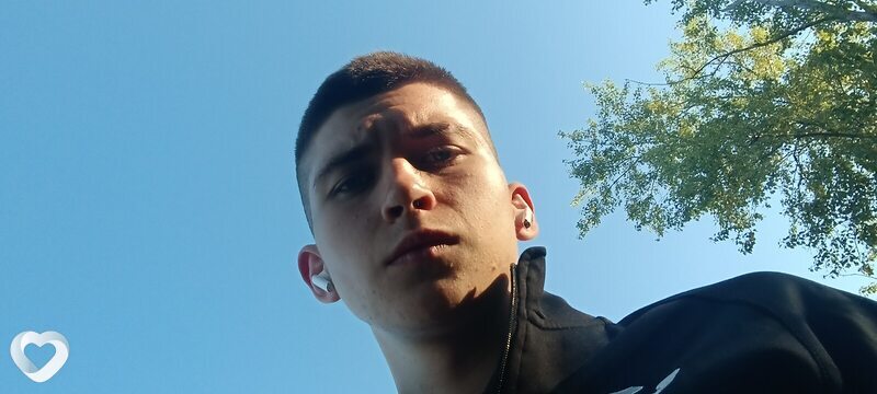 Антон, 22, Москве — анкета №1686111