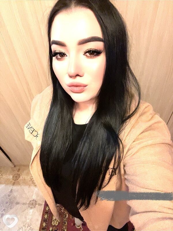Карина, 26, Астане — анкета №1686170