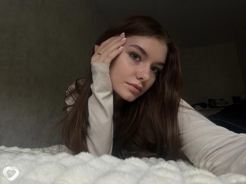 Вика, 22, Минске — анкета №1686560