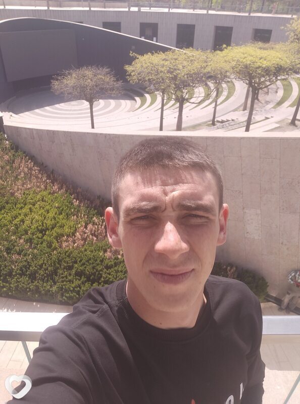 Андрей, Адлер