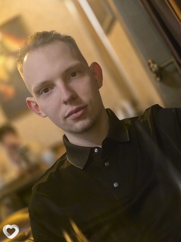 Александр, 21, Уссурийске — анкета №1687212