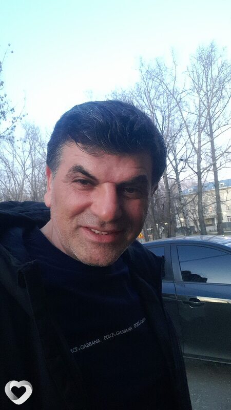 Бахруз, Москва