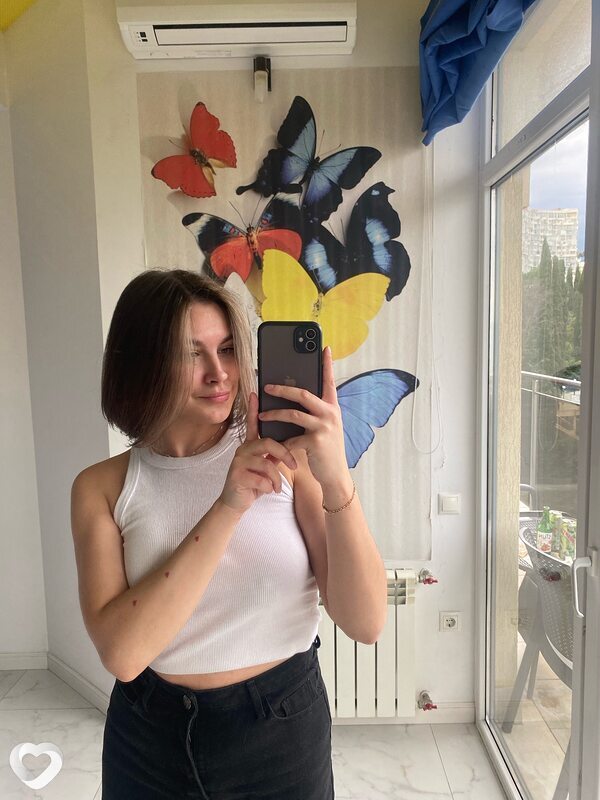 Юля, 22, Чите — анкета №1687550