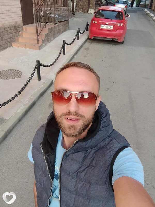 Максим, 31, Луганске — анкета №2097863