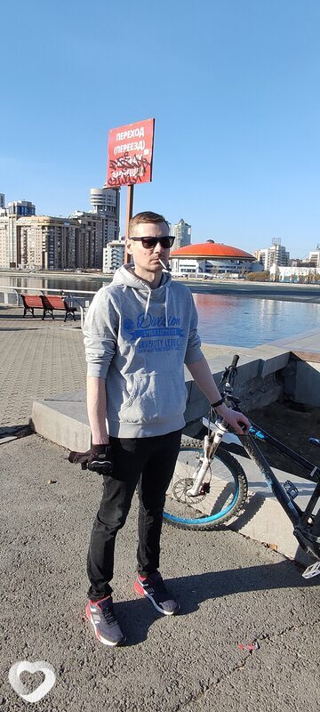 Андрей, 31, Москве — анкета №1688795