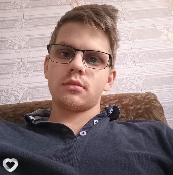 Максим, 26, Житомире — анкета №1689225