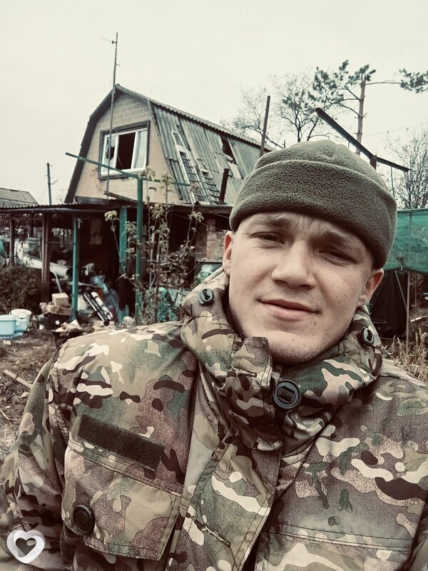 Денис, 23, Макеевке — анкета №1690052
