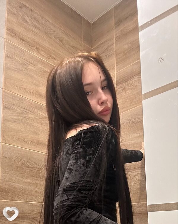 Анюта, 26, Москве — анкета №1689805