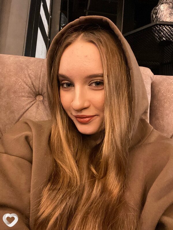 Николь, 20, Ростове-на-Дону — анкета №1690744