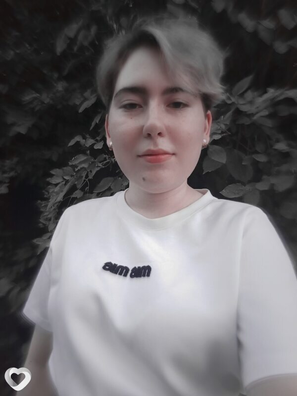 Катя, 22, Ростове-на-Дону — анкета №1690898