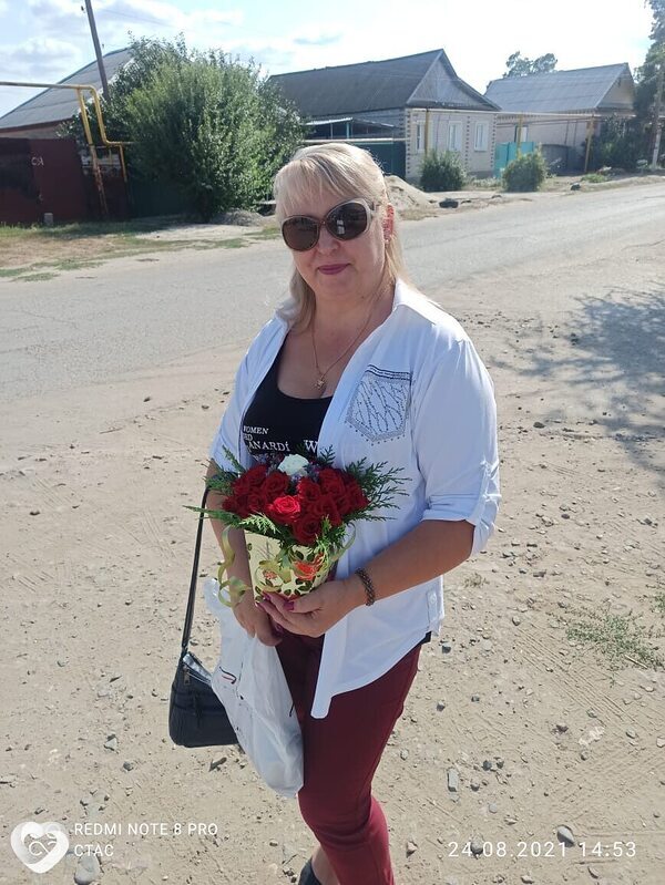 Анна, 48, Волжском — анкета №1691278