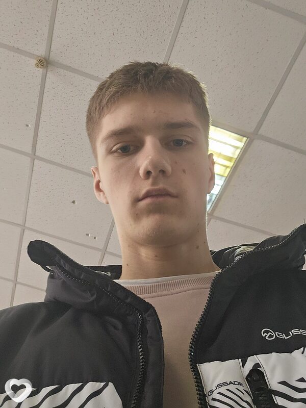 Матвей, 19, Минске — анкета №1691336
