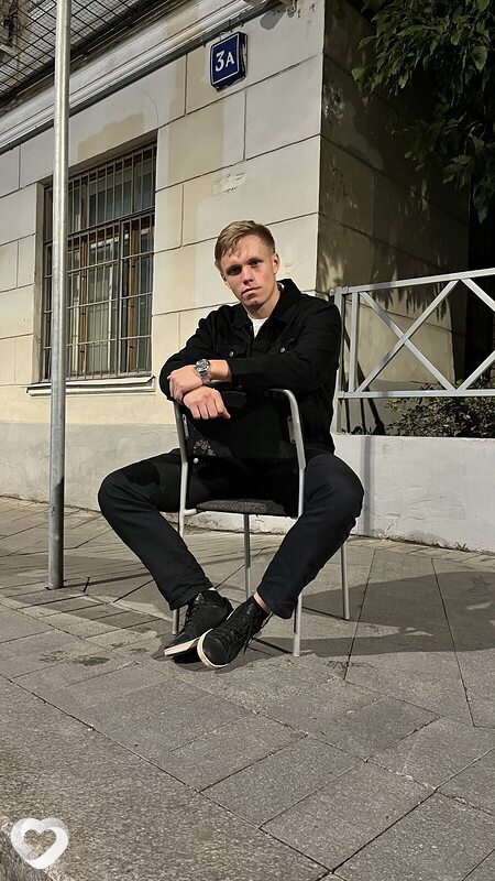 Максим, 25, Москве — анкета №1692083