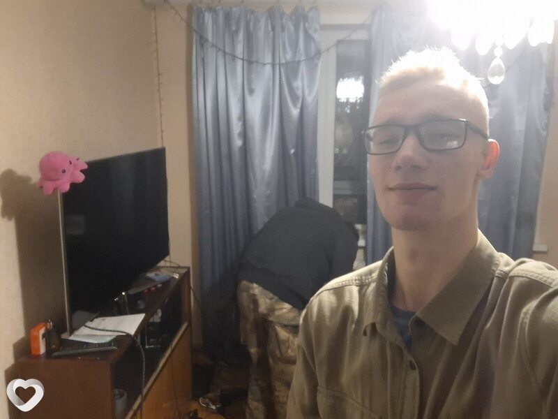 Артём, 20, Бресте — анкета №1692313