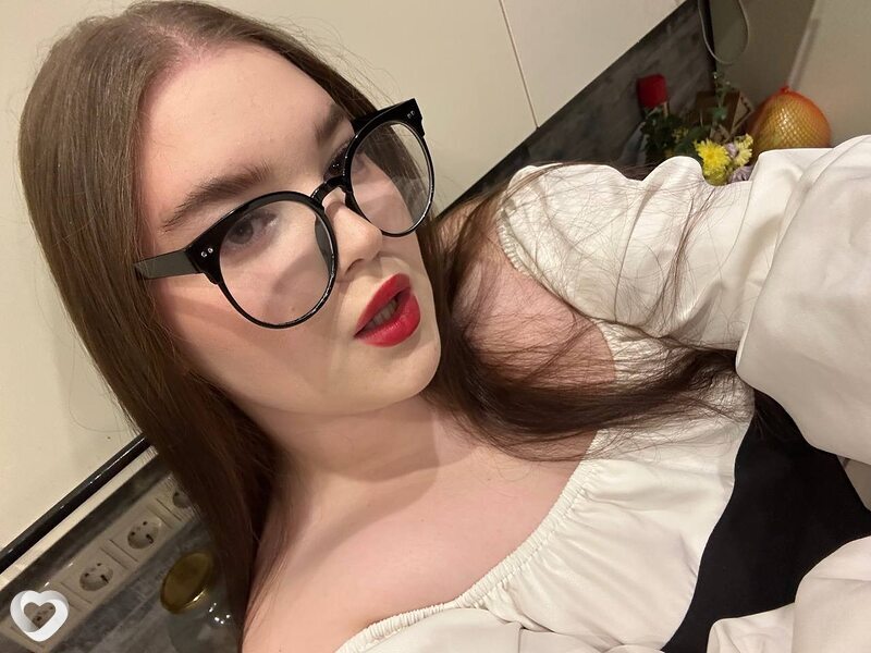 Арина, 20, Владимире — анкета №1692517