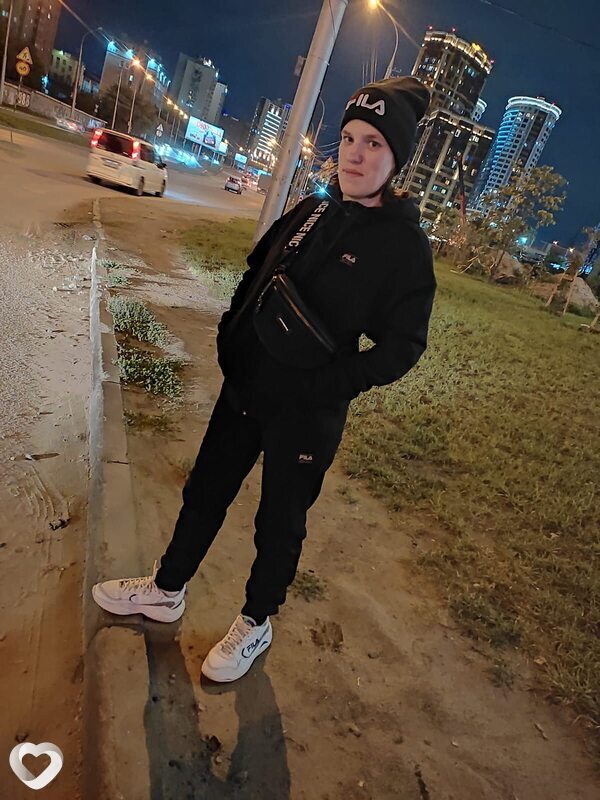 Полина, 31, Новосибирске — анкета №1692822