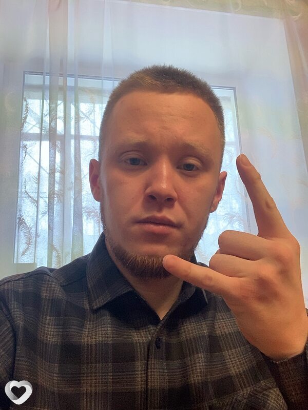 Максим, 28, Москве — анкета №1693112