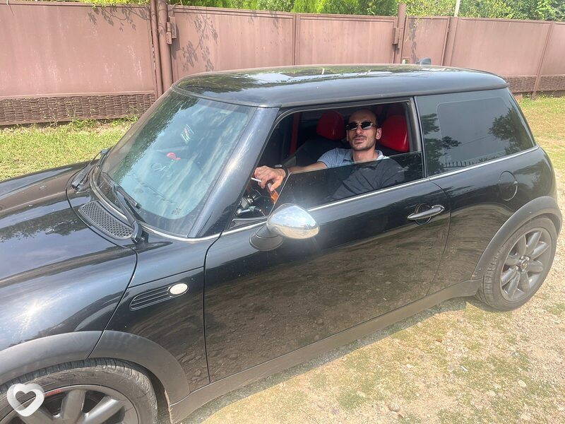 Мика, 32, Сочи — анкета №1693990