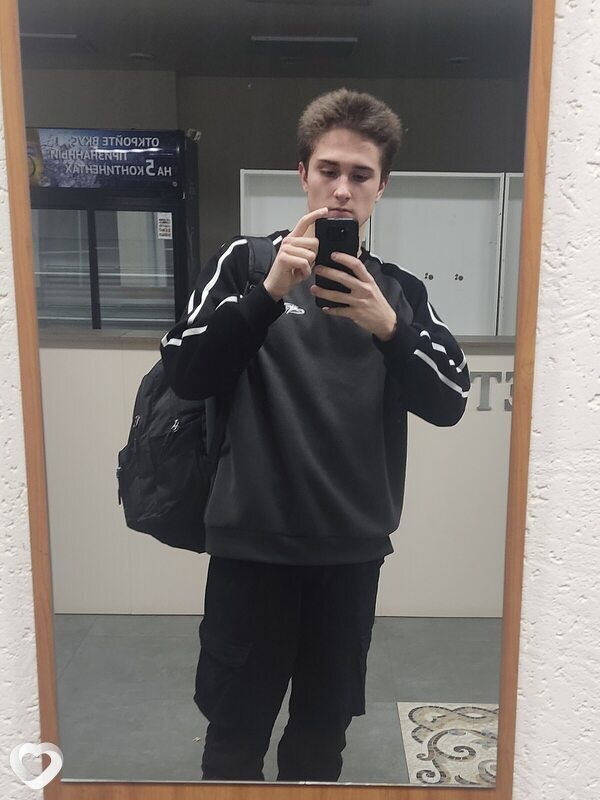 Андрей, 21, Елеце — анкета №1695296