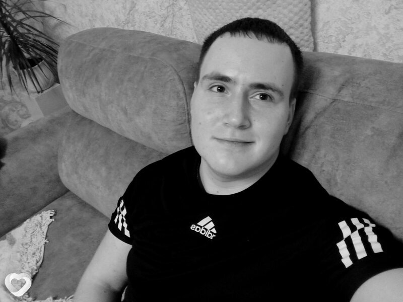 Артём, 25, Ульяновске — анкета №1694940