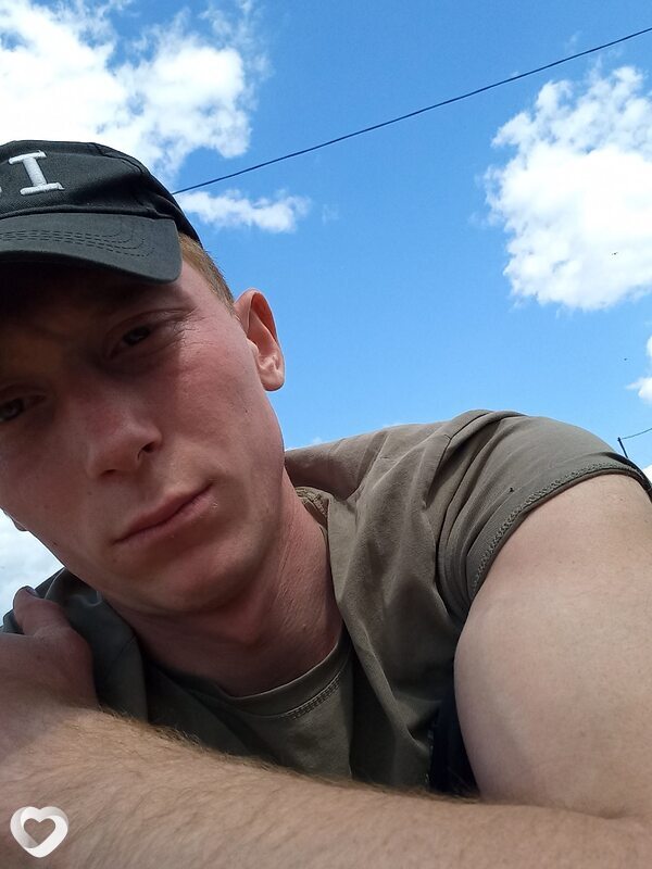 Иван, 26, Павловск (Воронежская Обл) — анкета №1695536