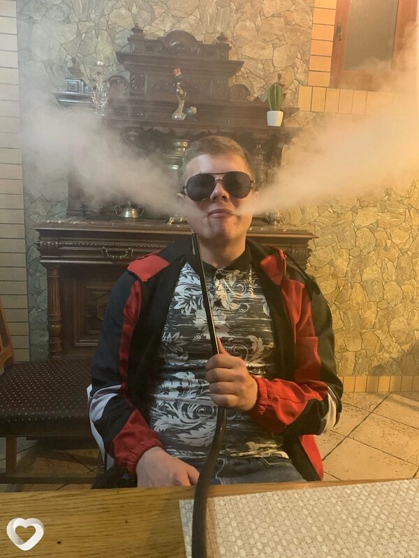 Эдик, 26, Тихорецке — анкета №1695671