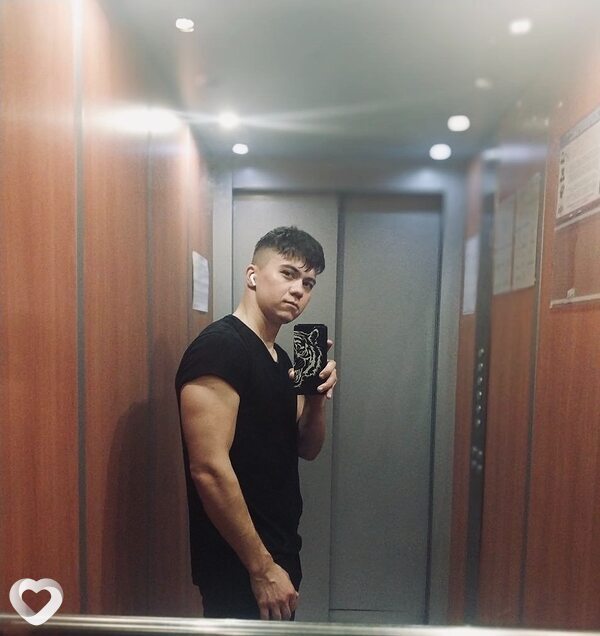 Joni, 26, Санкт-Петербурге — анкета №1695717