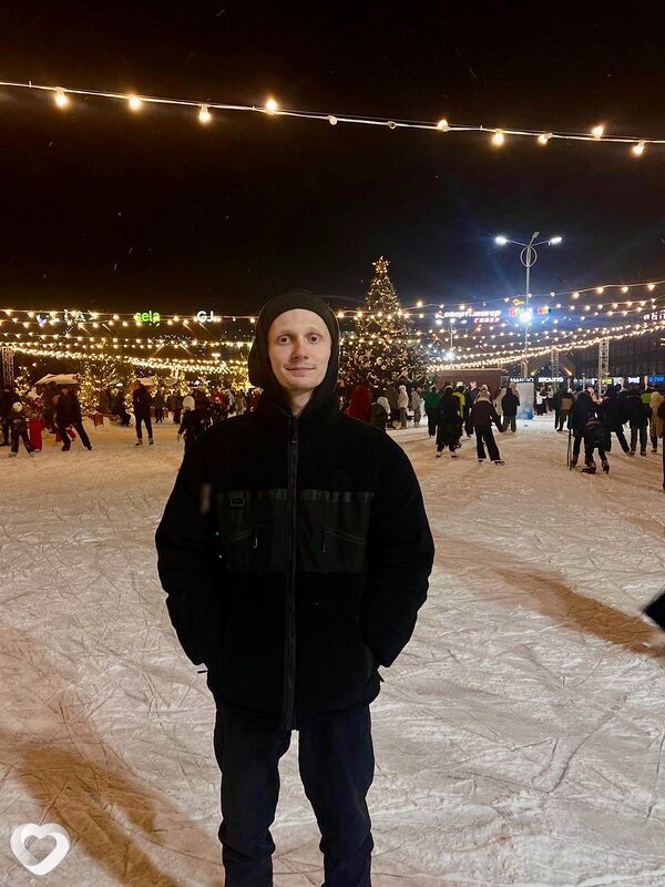 Даня, 22, Барнауле — анкета №1696663